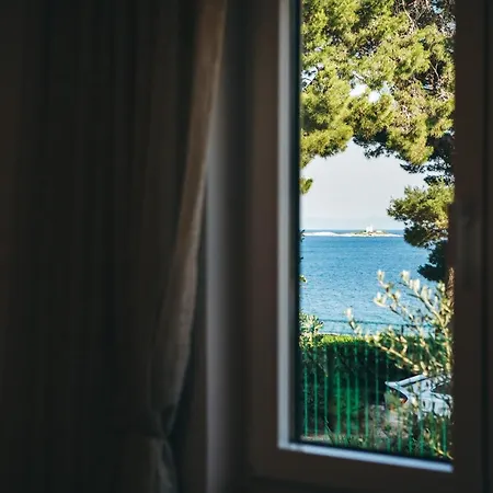 Family Mirjam Daire Orebić