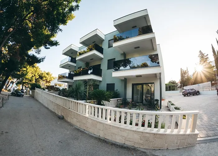 Family Mirjam Orebić